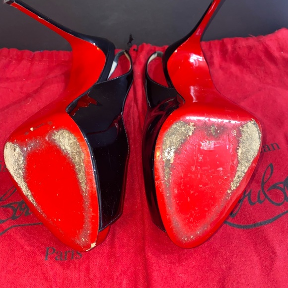 Christian Louboutin patent leather heels - Picture 8 of 14